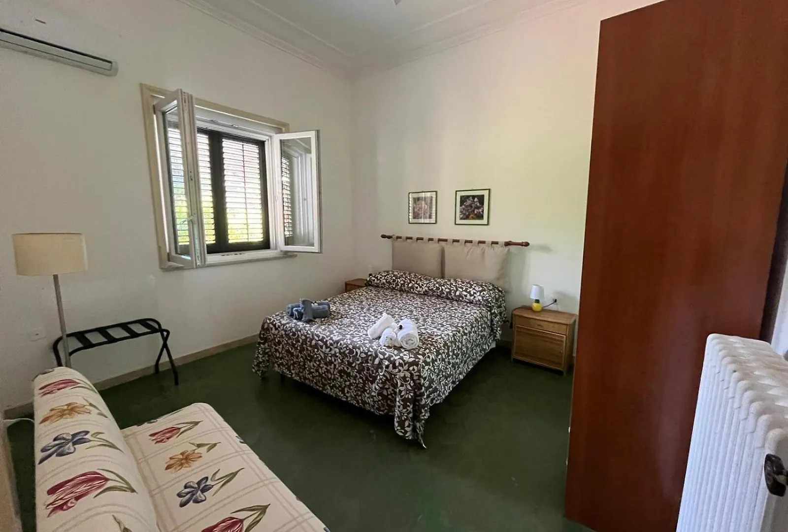 Villa Serrano Palermo Italia